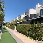 וילה Punta Prima 3 Bedrooms And Solarium Sea View טורבייחה