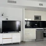Punta Prima 3 Bedrooms And Solarium Sea View וילה טורבייחה