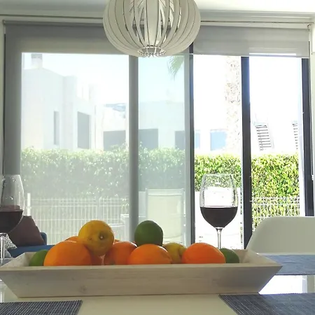 Punta Prima 3 Bedrooms And Solarium Sea View Villa Torrevieja